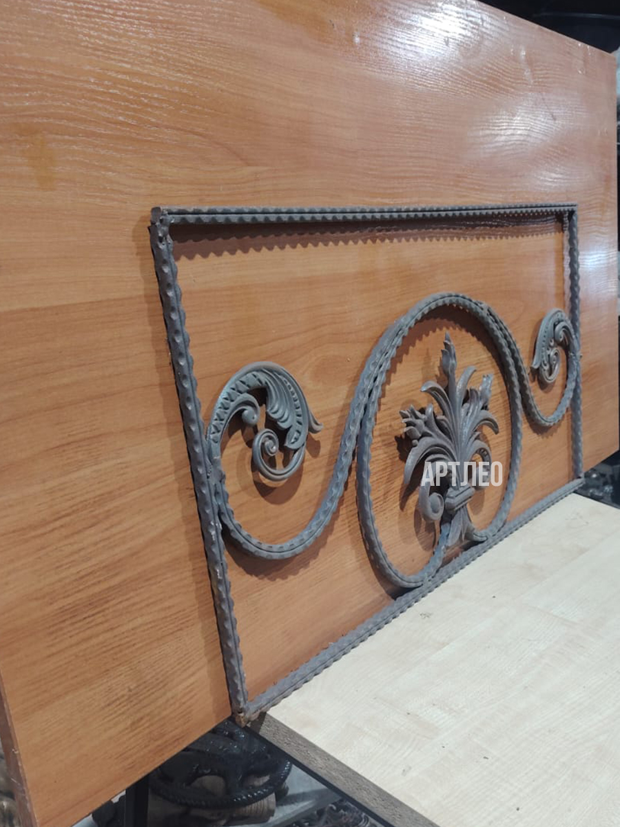 Кованые элементы панели арт. 4244, 1 шт.