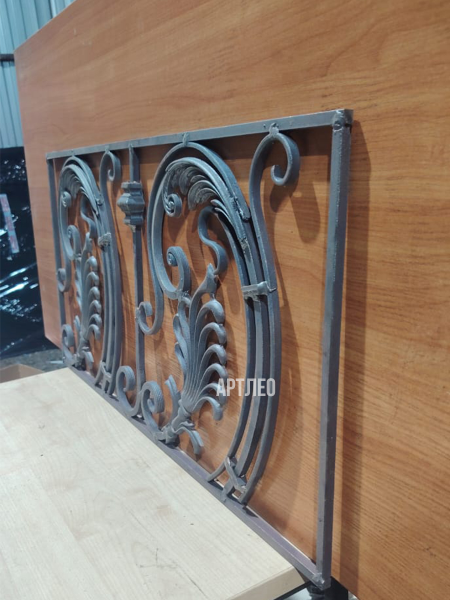 Кованые элементы панели арт. 4384.2, 1 шт.