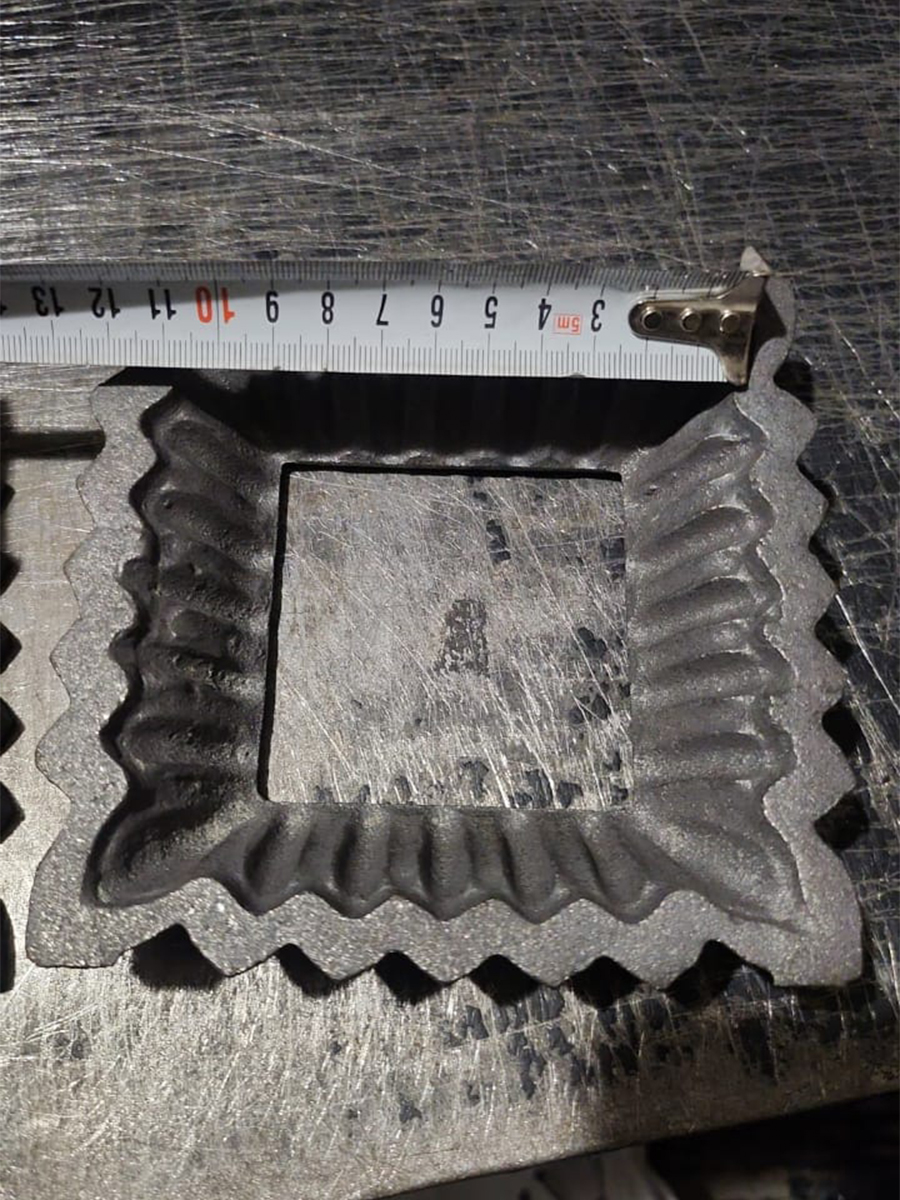 Кованые элементы основание арт. 4895, 1 шт.