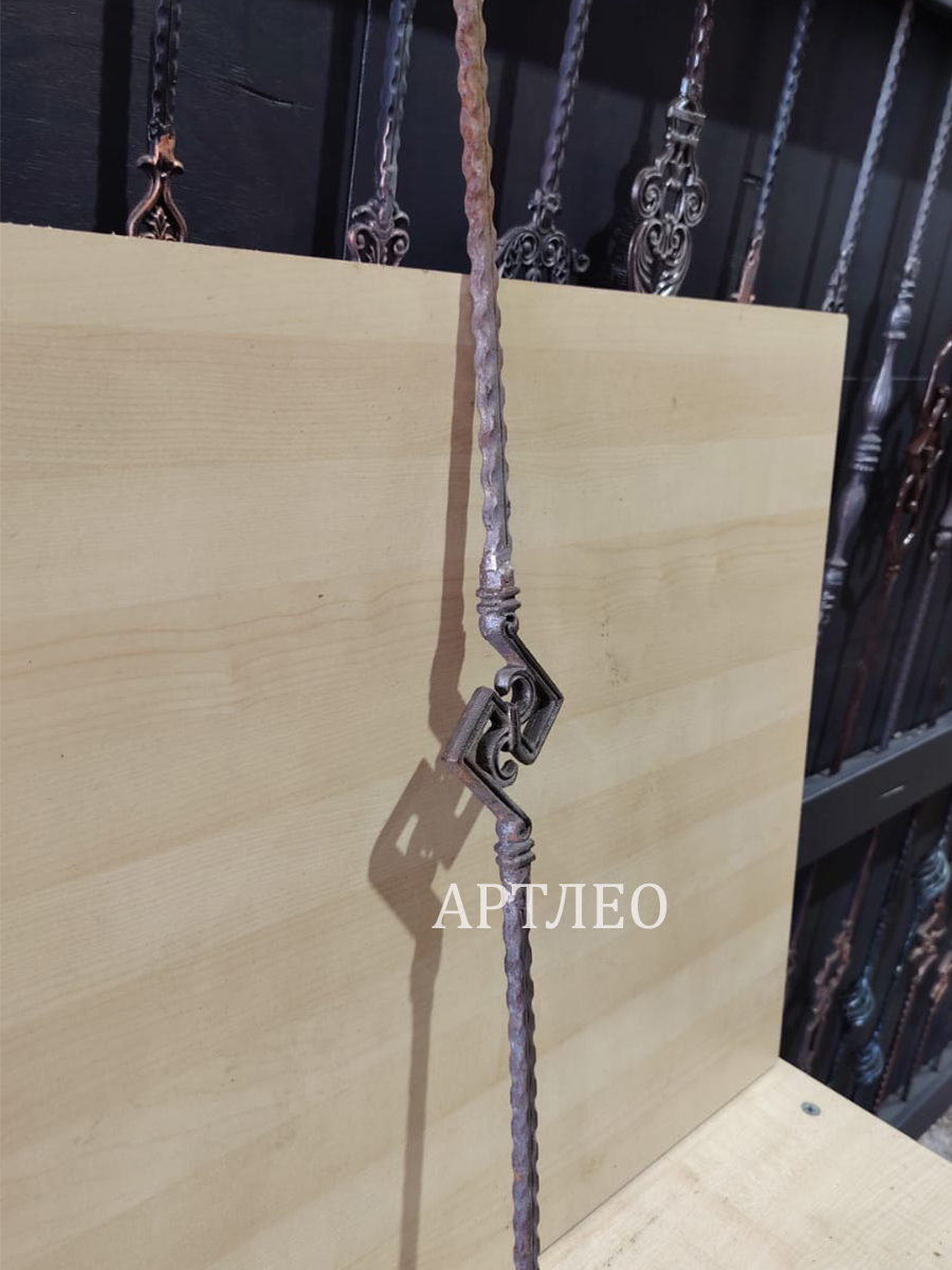 Балясины металлические арт. 4010, 1 шт.