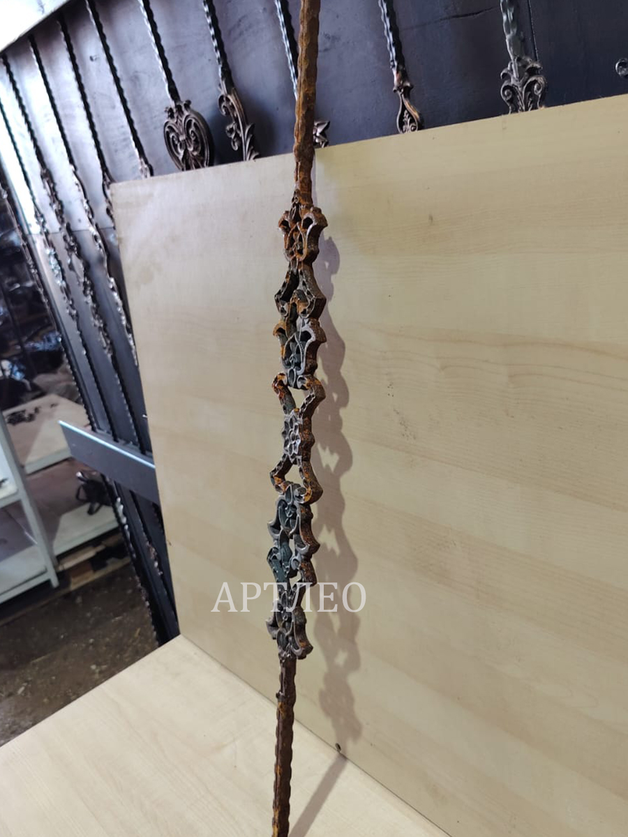 Балясины металлические арт. 4020, 1 шт