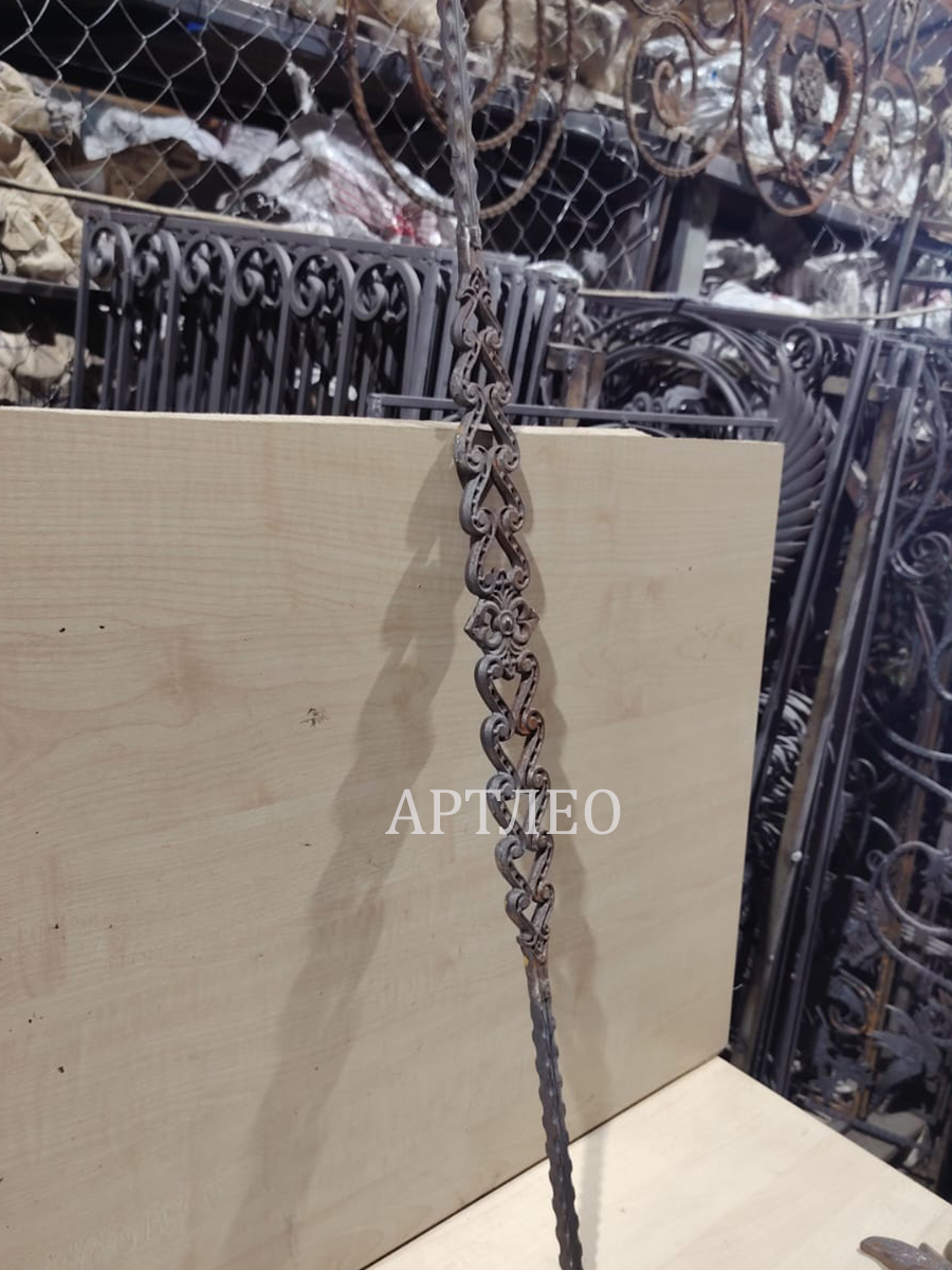 Балясины металлические арт. 4035, 1 шт