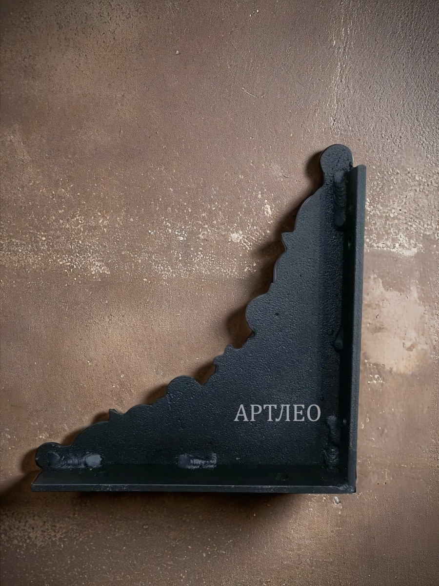 Кованые элементы уголки  арт. 4823, 1 шт.