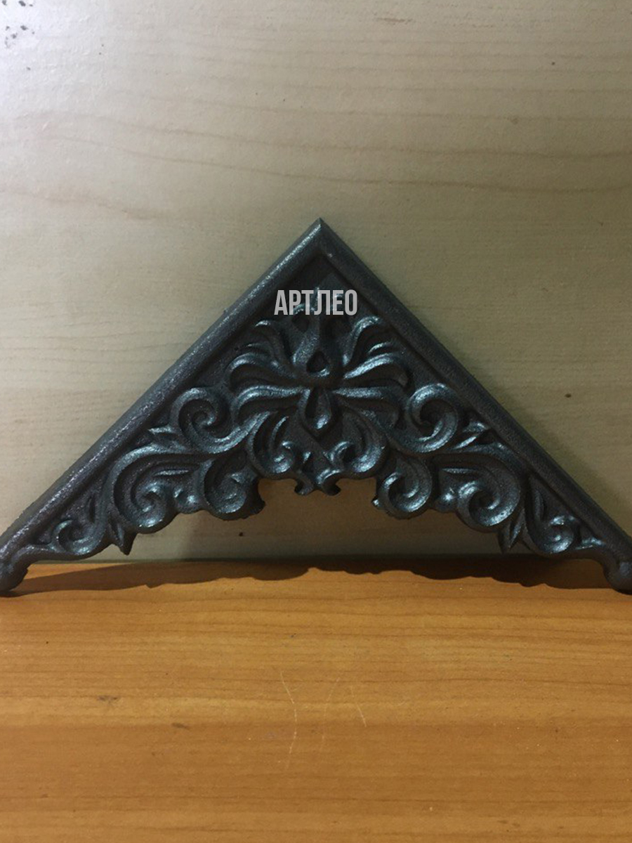 Кованые элементы уголки  арт. 4823, 1 шт.