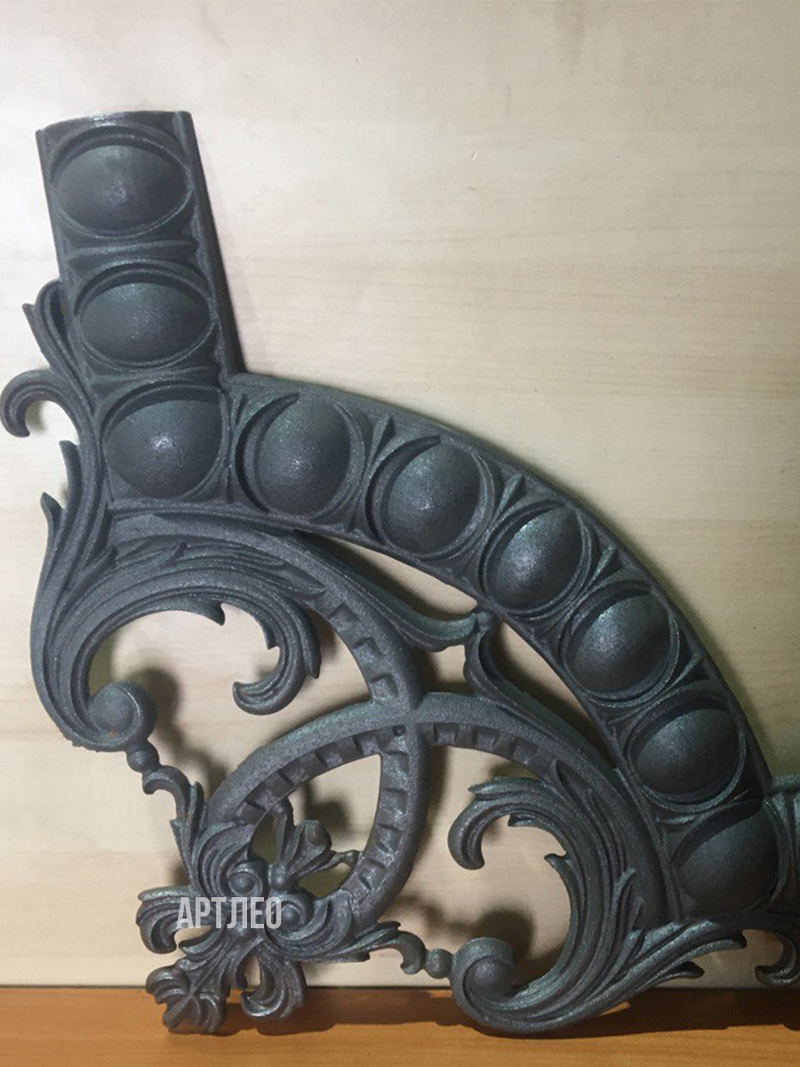 Кованые элементы уголки арт. 4861, 1 шт.