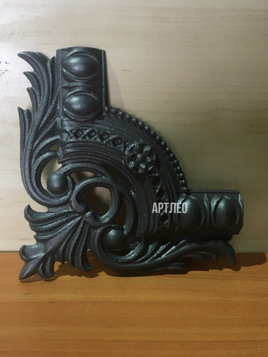 Кованые элементы уголки арт. 4862, 1 шт.