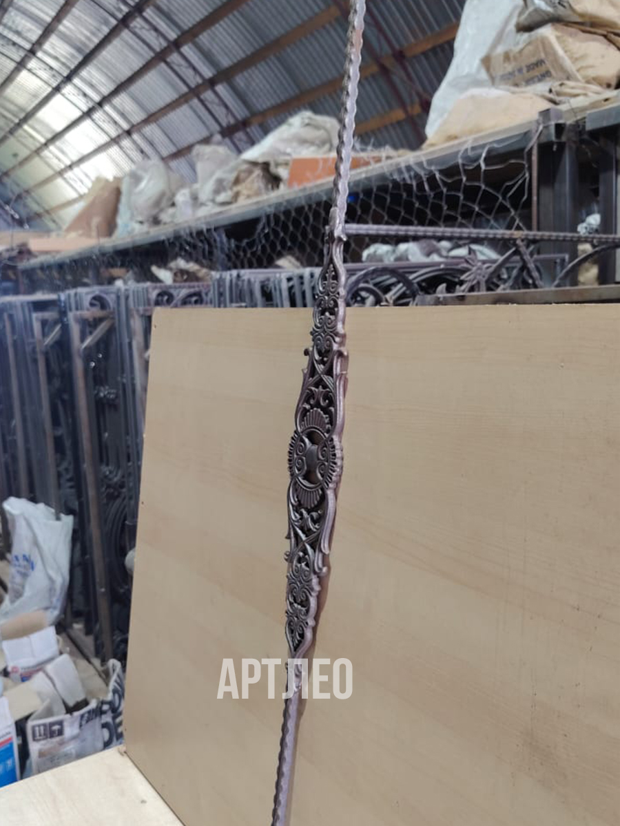 Балясины металлические арт.7006, 1 шт