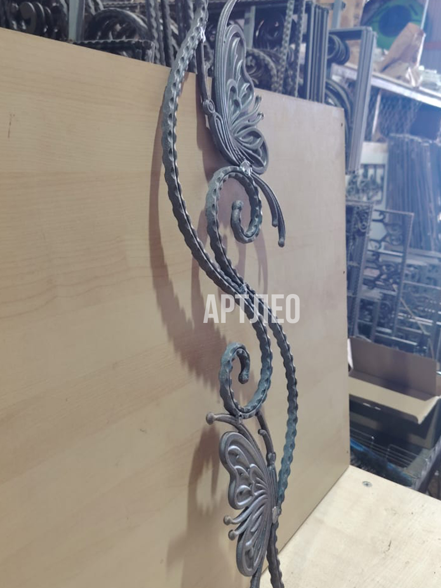 Балясины металлические арт. 4524, 1 шт